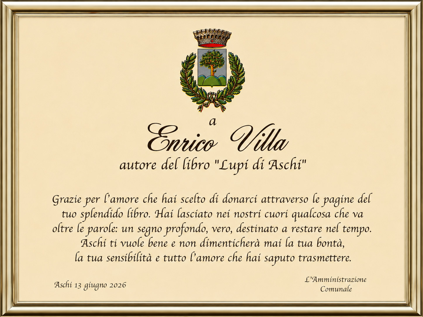 Targa consegnata a Enrico Villa dall'Amministrazione Comunale di Ortona dei Marsi per Lupi di Aschi